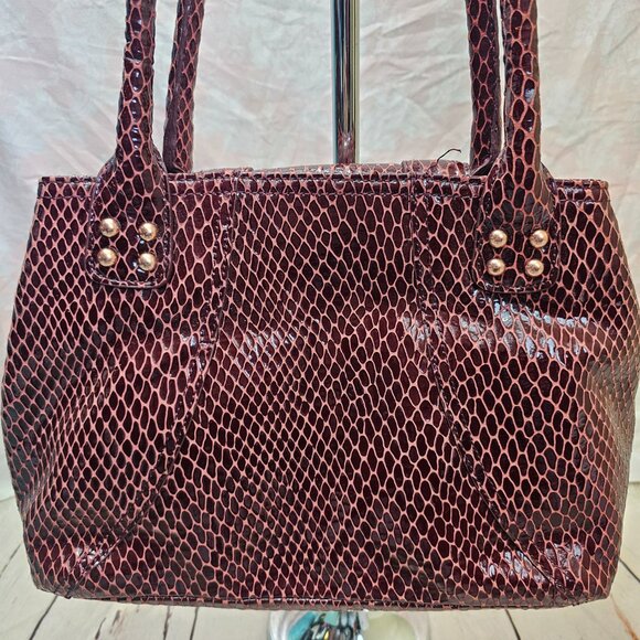 LA GIOE di TOSCANA The Italian Collection Snake Croc Print Patent Leather Bag - Picture 9 of 15